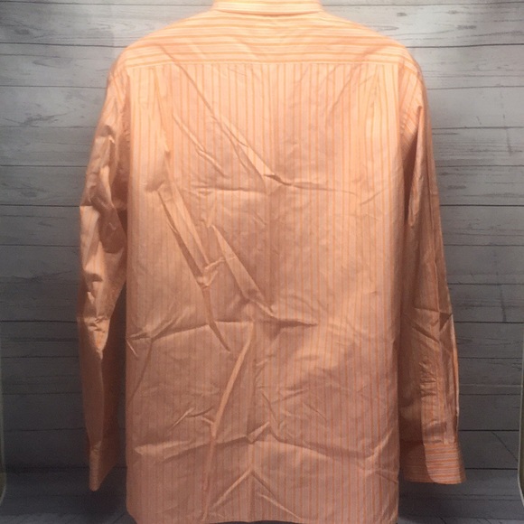 ❤️ GAP Men’s Classic Fit Dress Shirt - Picture 3 of 6